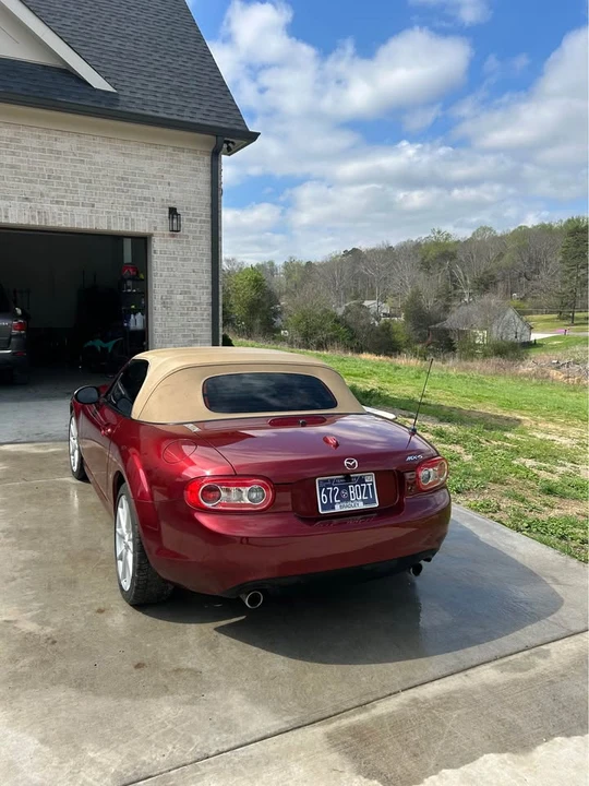 2010 Mazda NC MX-5 Miata - Image 2 of 11