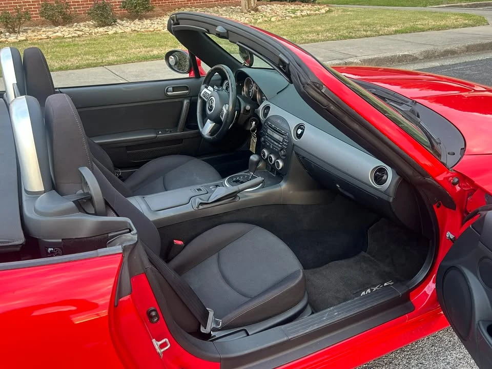 2010 Mazda NC MX-5 Miata - Image 9 of 13