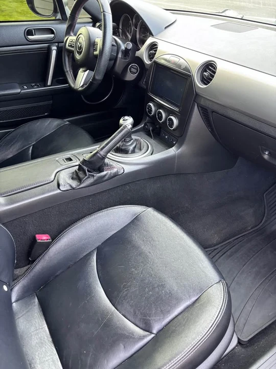 2010 Mazda NC MX-5 Miata - Image 6 of 8