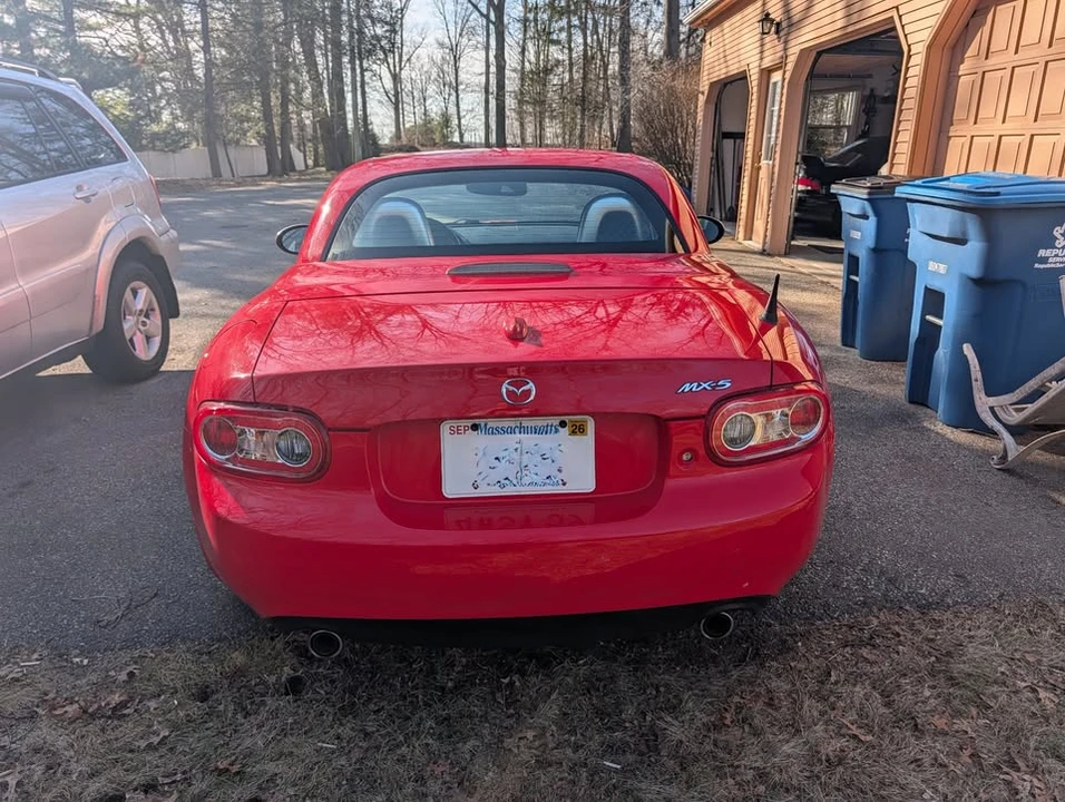 2010 Mazda NC MX-5 Miata - Image 4 of 19