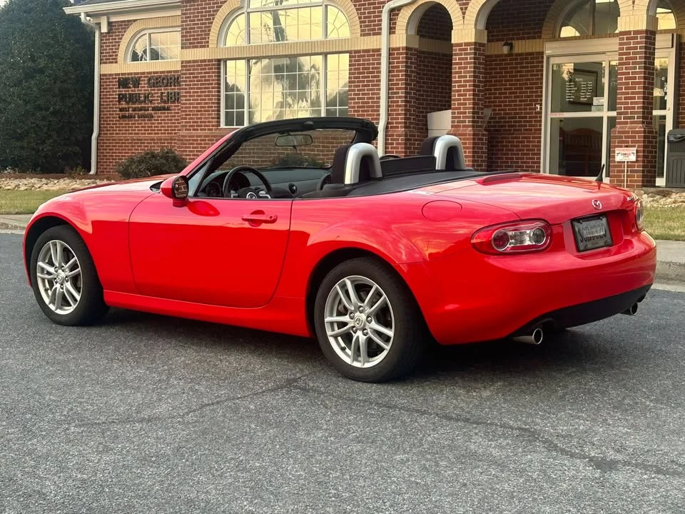 2010 Mazda NC MX-5 Miata - Image 7 of 13
