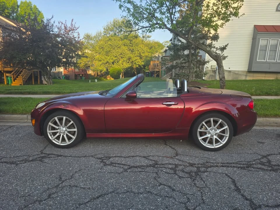 2010 Mazda NC MX-5 Miata - Image 2 of 10