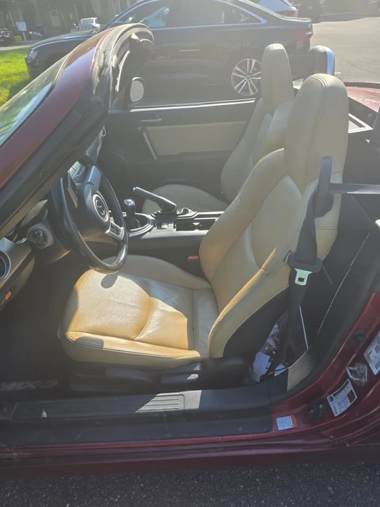 2010 Mazda NC MX-5 Miata - Image 8 of 10
