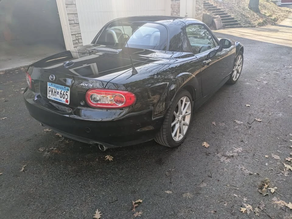 2010 Mazda NC MX-5 Miata - Image 7 of 16