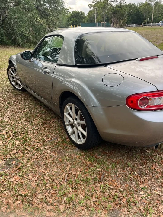 2010 Mazda NC MX-5 Miata - Image 12 of 17