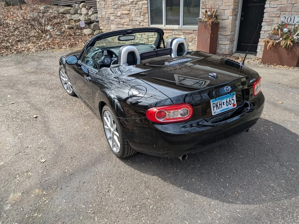 2010 Mazda NC MX-5 Miata - Image 13 of 16