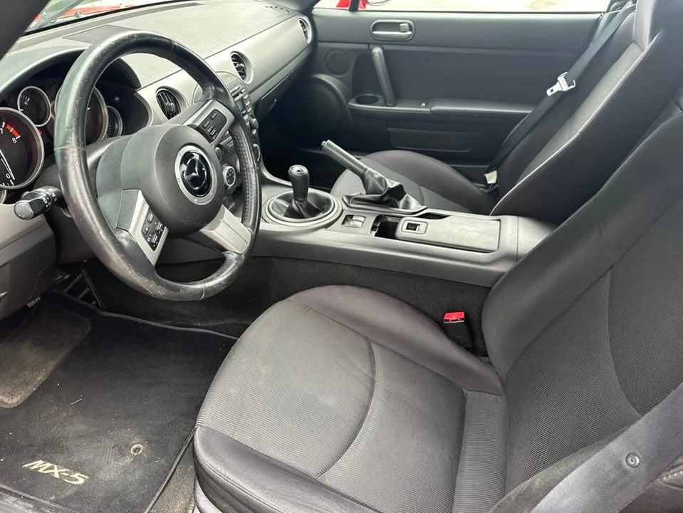 2010 Mazda NC MX-5 Miata - Image 5 of 7