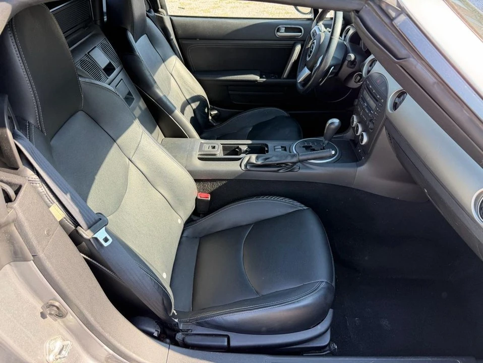 2010 Mazda NC MX-5 Miata - Image 10 of 19