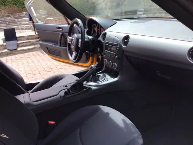 2010 Mazda NC MX-5 Miata - Image 6 of 7