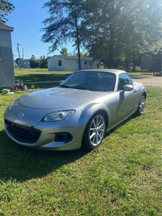 2010 Mazda NC MX-5 Miata - Image 4 of 15