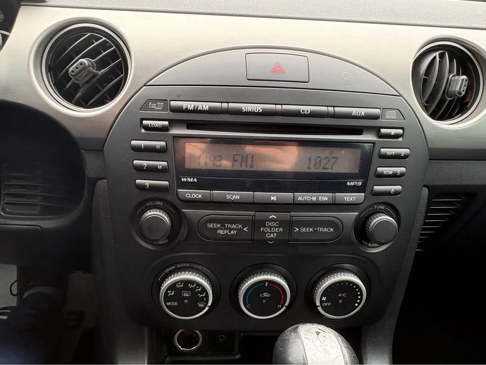 2010 Mazda NC MX-5 Miata - Image 5 of 7