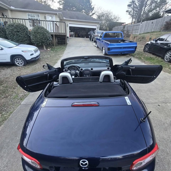 2010 Mazda NC MX-5 Miata - Image 4 of 10