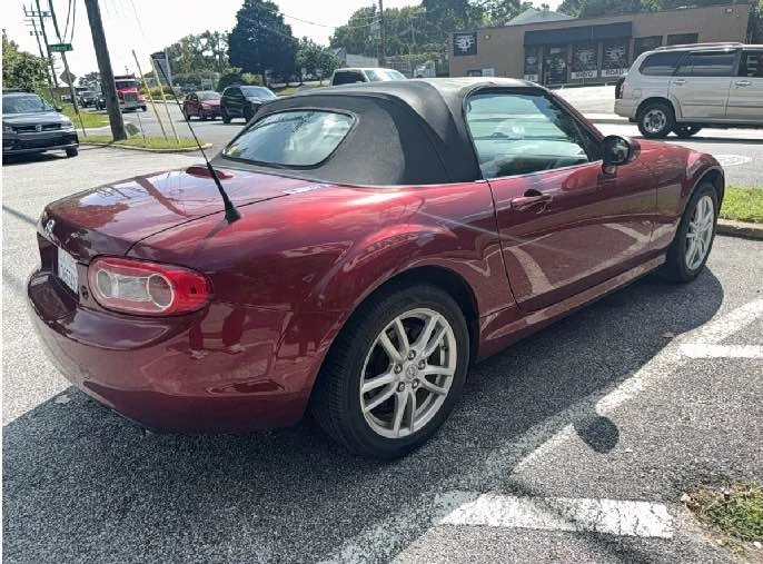 2010 Mazda NC MX-5 Miata - Image 5 of 12