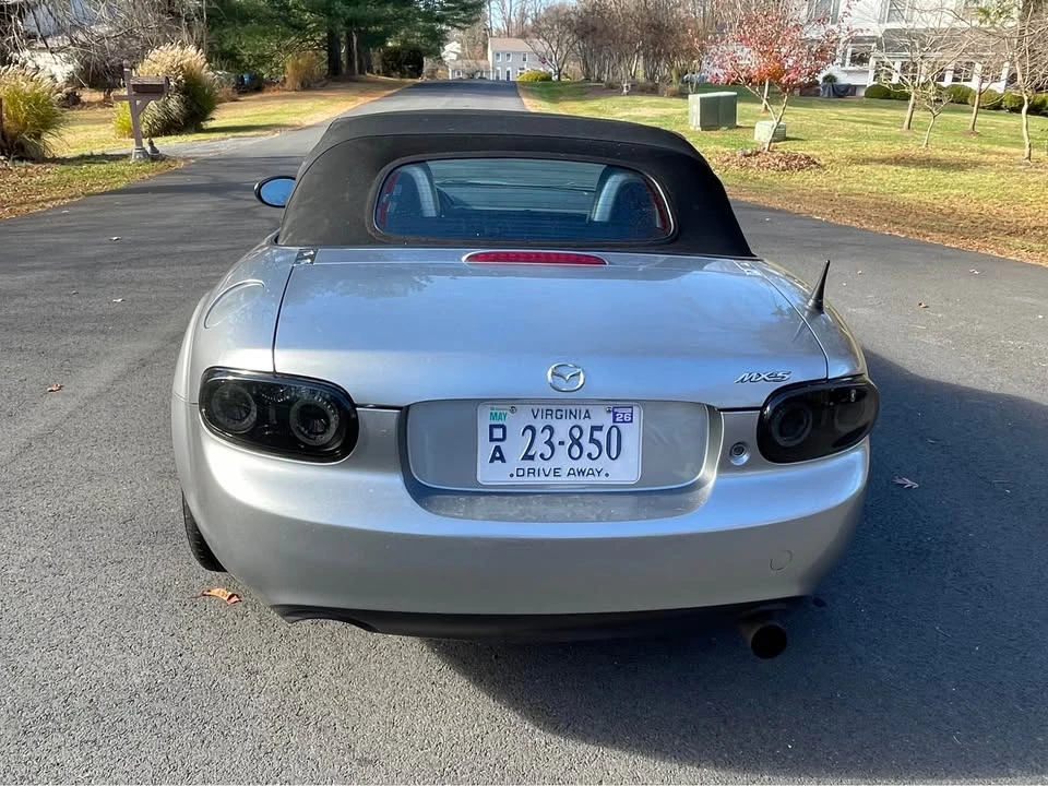 2010 Mazda NC MX-5 Miata - Image 4 of 12