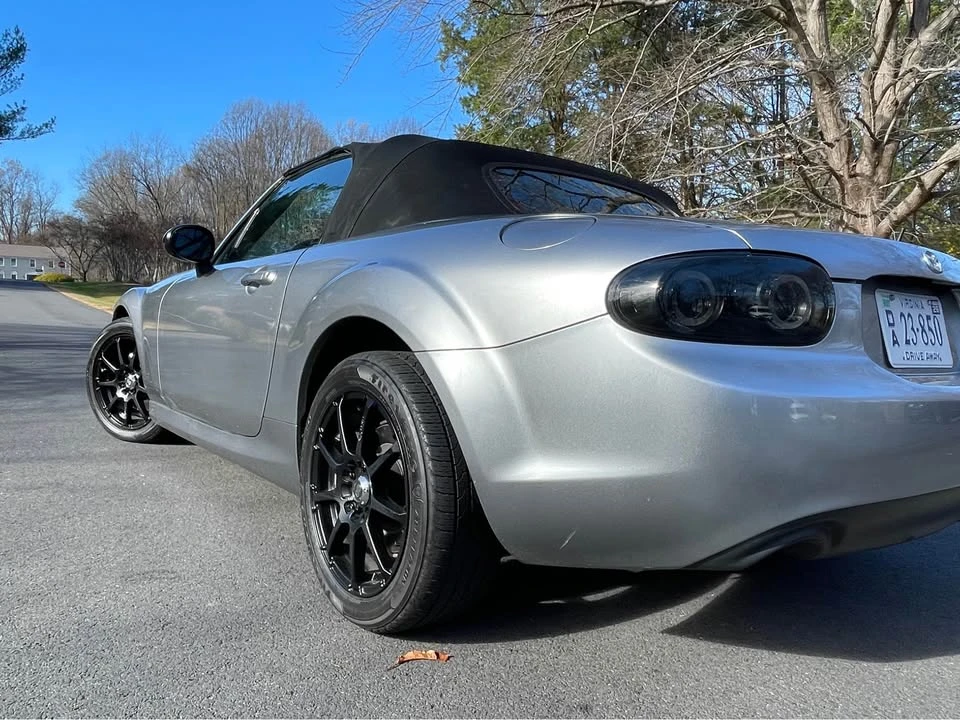 2010 Mazda NC MX-5 Miata - Image 3 of 12