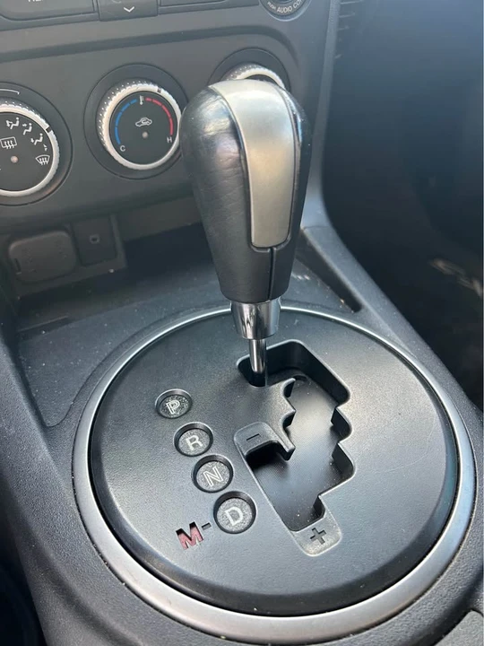 2010 Mazda NC MX-5 Miata - Image 12 of 15