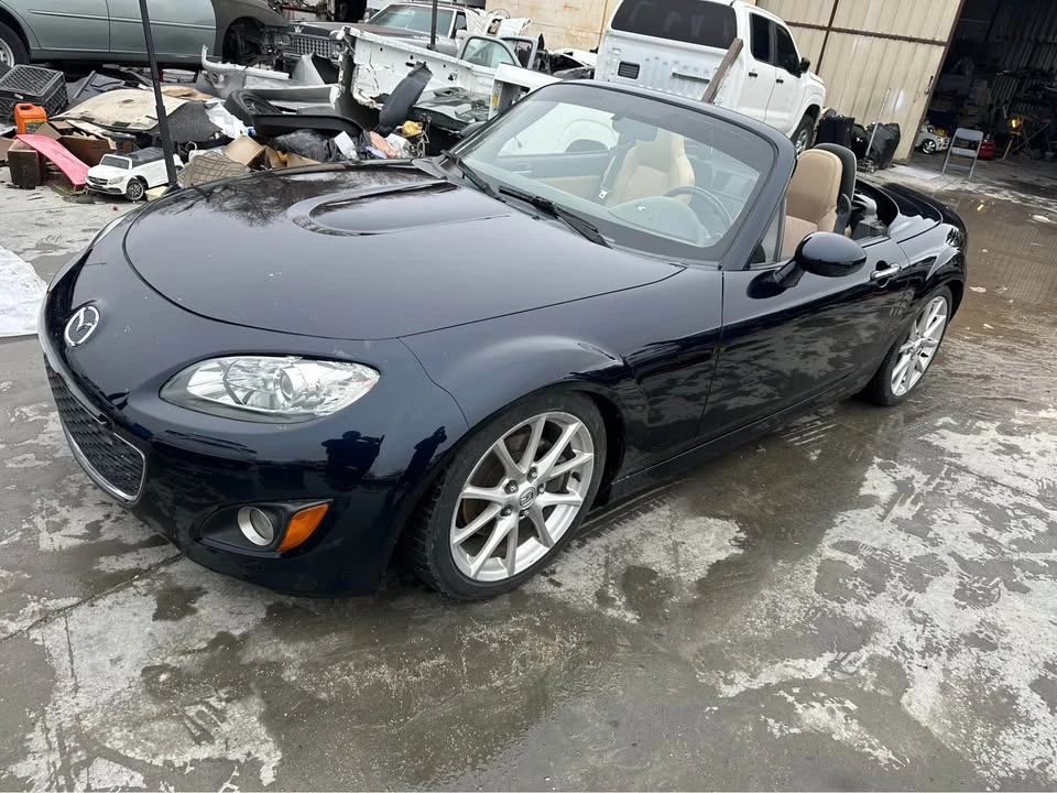 2010 Mazda NC MX-5 Miata - Image 3 of 11