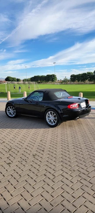 2010 Mazda NC MX-5 Miata - Image 14 of 15
