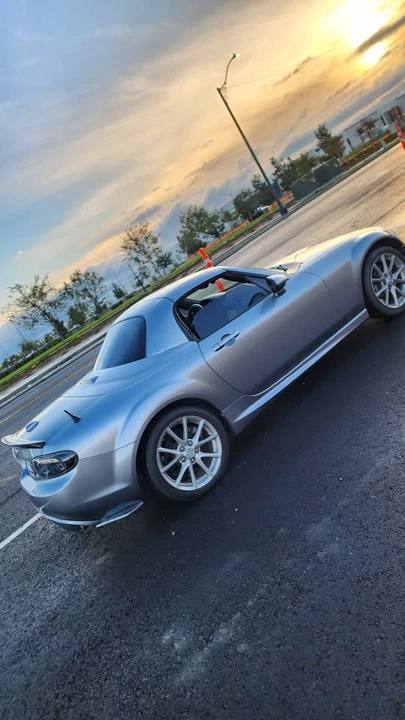 2010 Mazda NC MX-5 Miata - Image 6 of 9