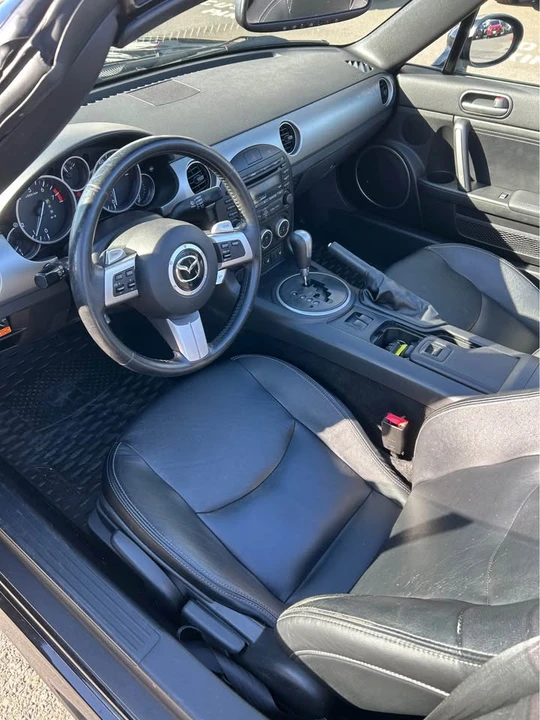 2010 Mazda NC MX-5 Miata - Image 7 of 9