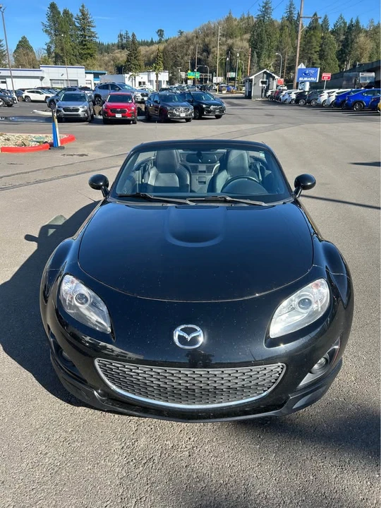 2010 Mazda NC MX-5 Miata - Image 2 of 9
