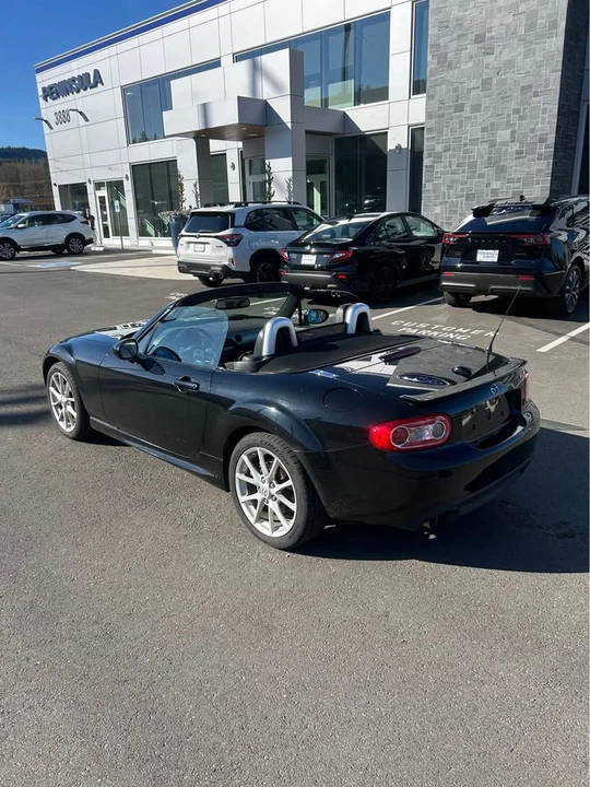 2010 Mazda NC MX-5 Miata - Image 5 of 9
