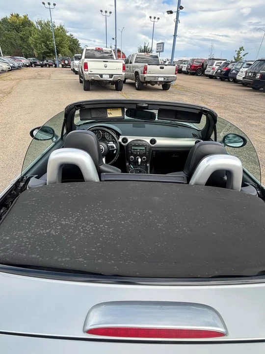 2010 Mazda NC MX-5 Miata - Image 18 of 19