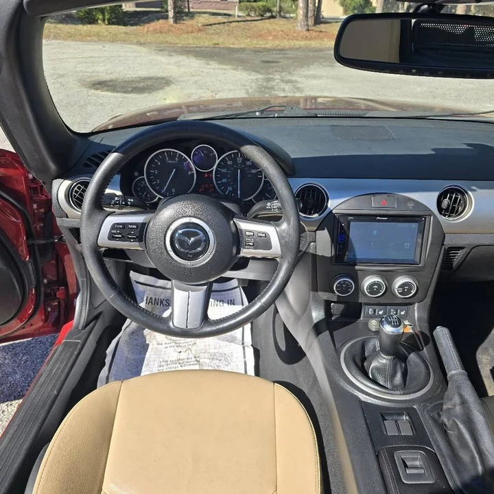 2010 Mazda NC MX-5 Miata - Image 8 of 19