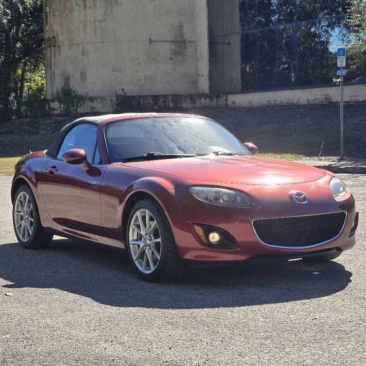 2010 Mazda NC MX-5 Miata - Image 3 of 19