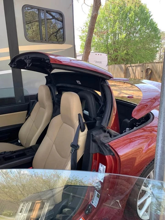 2010 Mazda NC MX-5 Miata - Image 14 of 17