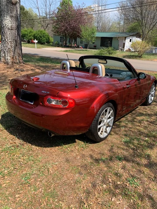 2010 Mazda NC MX-5 Miata - Image 6 of 17
