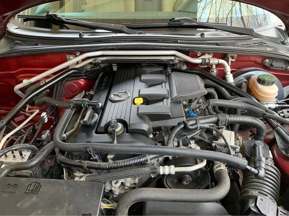 2010 Mazda NC MX-5 Miata - Image 15 of 17