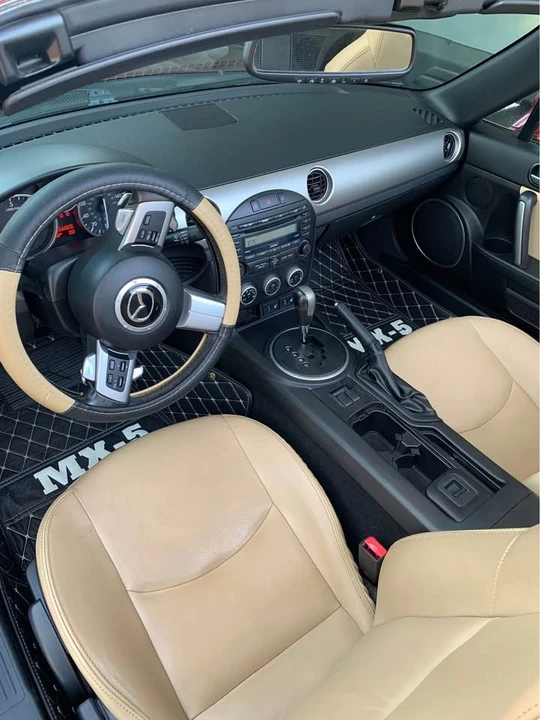 2010 Mazda NC MX-5 Miata - Image 11 of 17