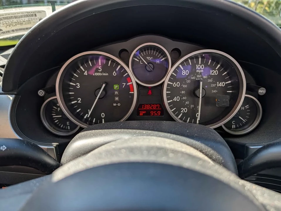 2010 Mazda NC MX-5 Miata - Image 5 of 8