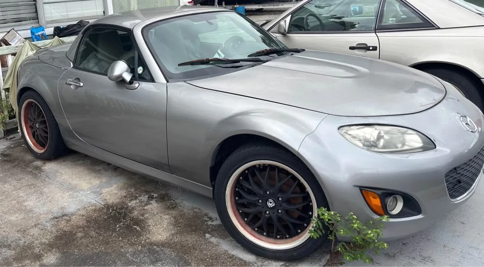 2010 Mazda NC MX-5 Miata - Image 4 of 7