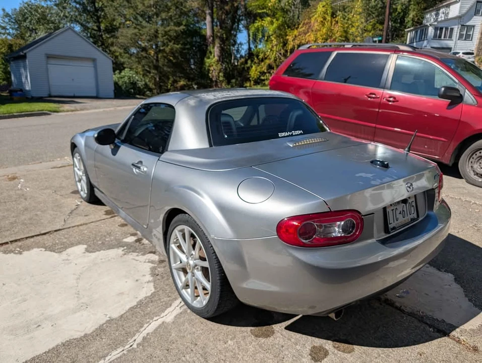 2010 Mazda NC MX-5 Miata - Image 3 of 8