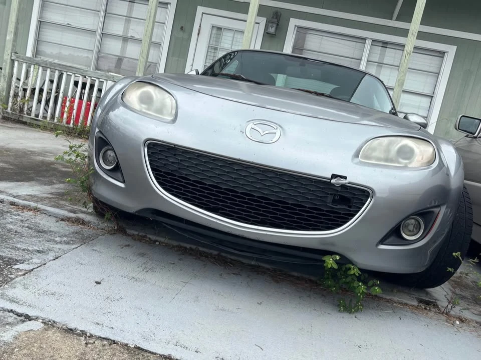 2010 Mazda NC MX-5 Miata - Image 2 of 7