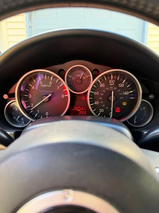 2010 Mazda NC MX-5 Miata - Image 8 of 12