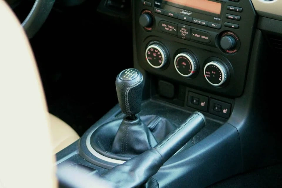 2010 Mazda NC MX-5 Miata - Image 3 of 14