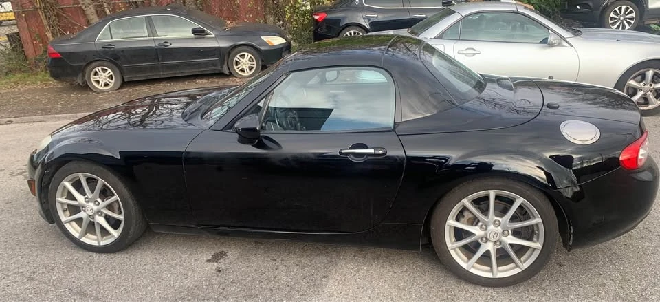 2010 Mazda NC MX-5 Miata - Image 2 of 8