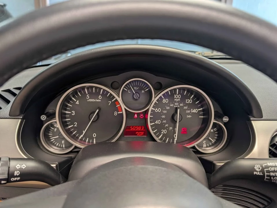 2010 Mazda NC MX-5 Miata - Image 13 of 14