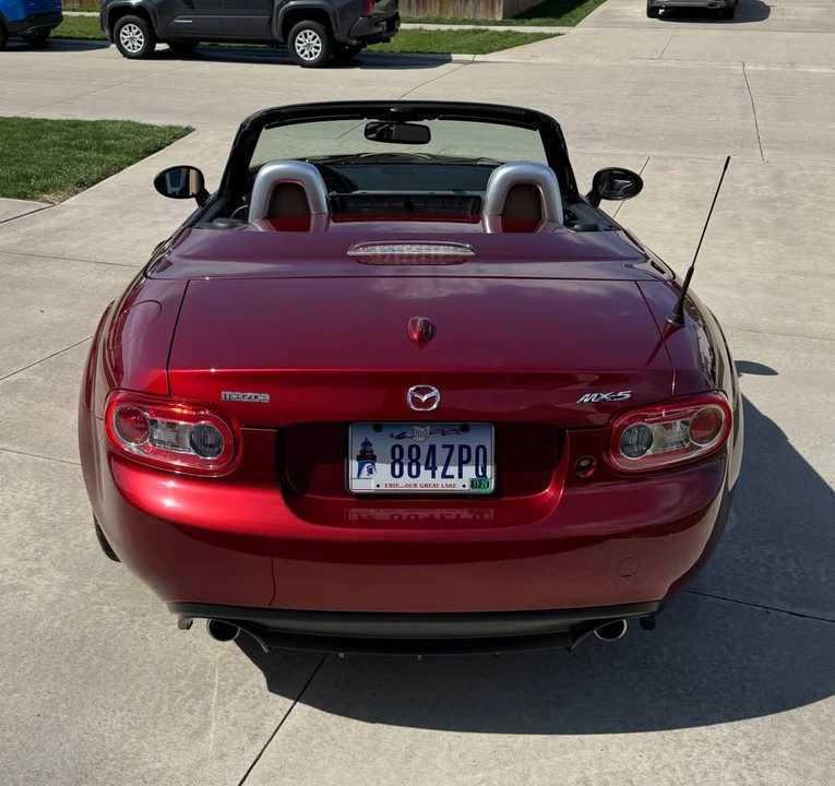 2010 Mazda NC MX-5 Miata - Image 5 of 18