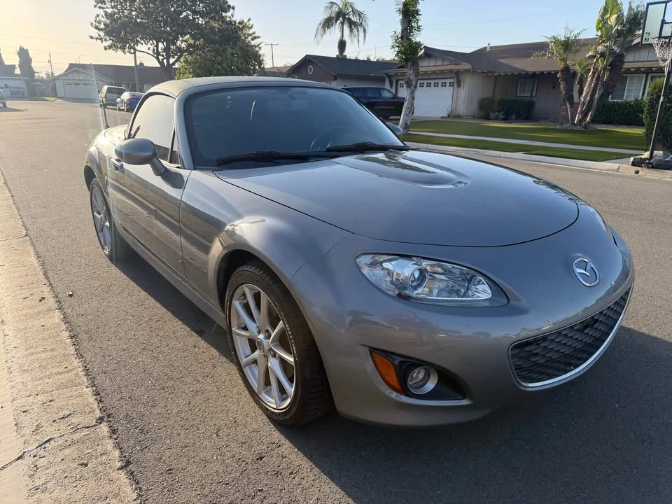 2010 Mazda NC MX-5 Miata - Image 4 of 9