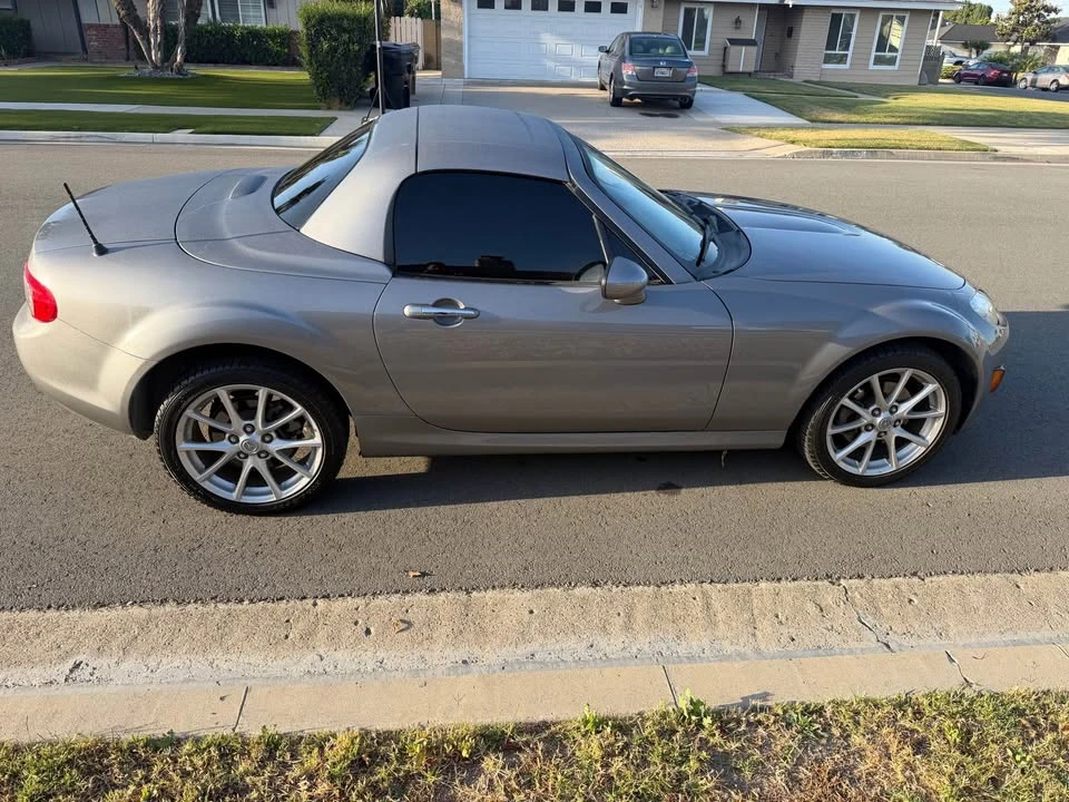 2010 Mazda NC MX-5 Miata - Image 2 of 9