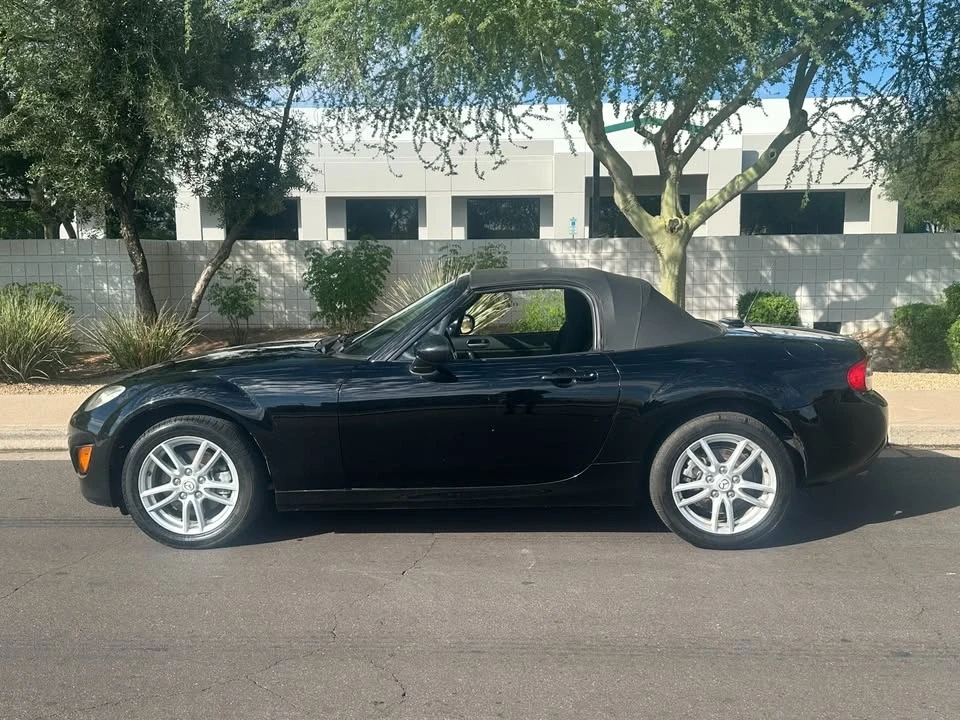 2010 Mazda NC MX-5 Miata - Image 2 of 13