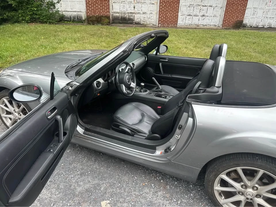 2010 Mazda NC MX-5 Miata - Image 14 of 14