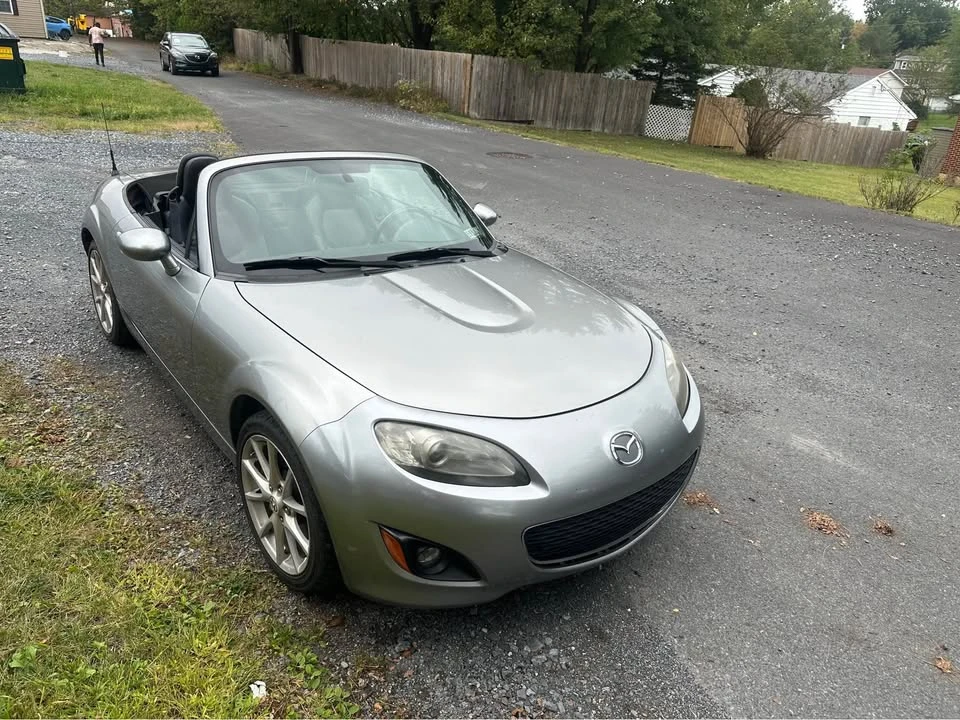 2010 Mazda NC MX-5 Miata - Image 6 of 14
