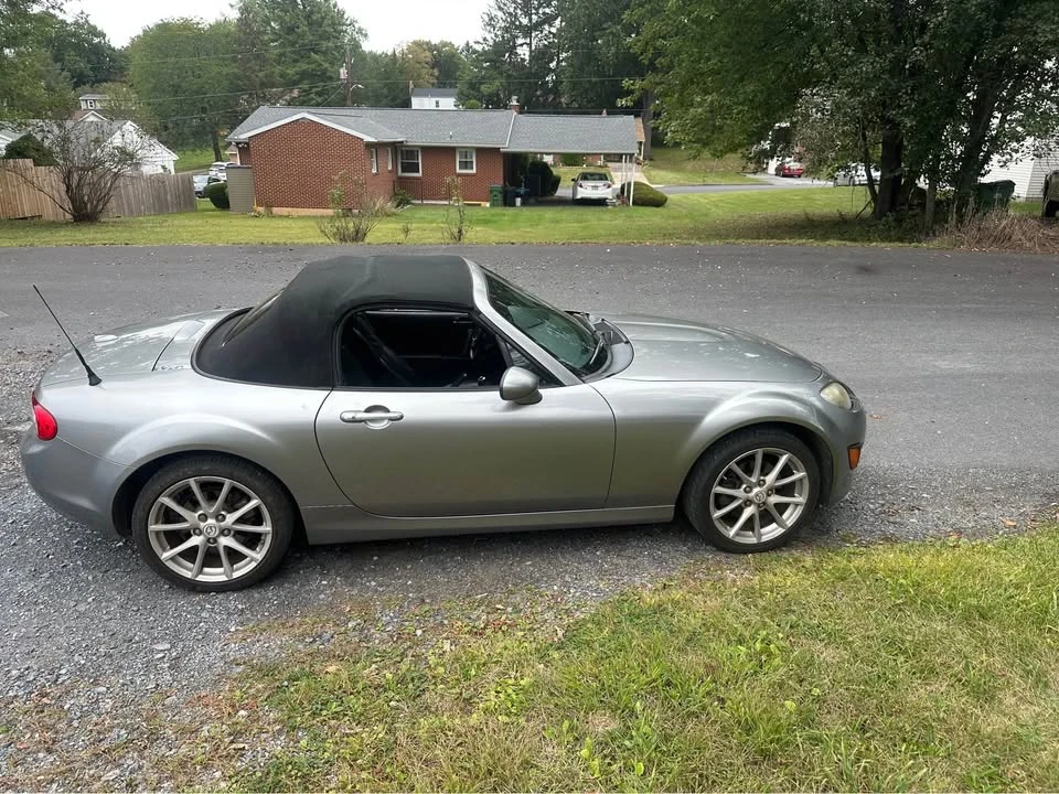 2010 Mazda NC MX-5 Miata - Image 2 of 14