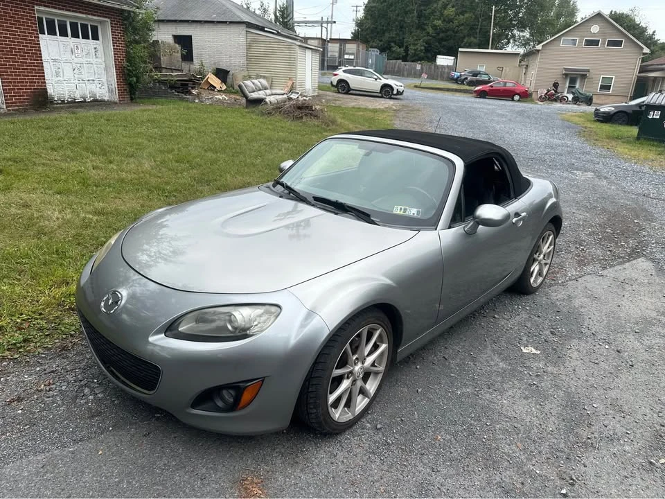 2010 Mazda NC MX-5 Miata - Image 3 of 14