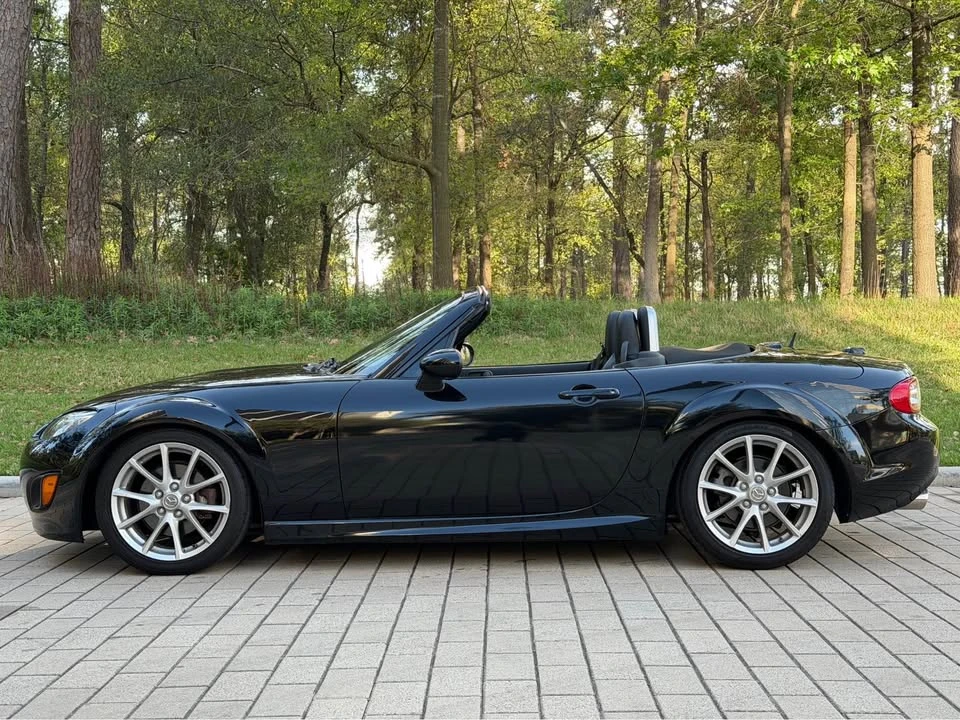 2010 Mazda NC MX-5 Miata - Image 14 of 20